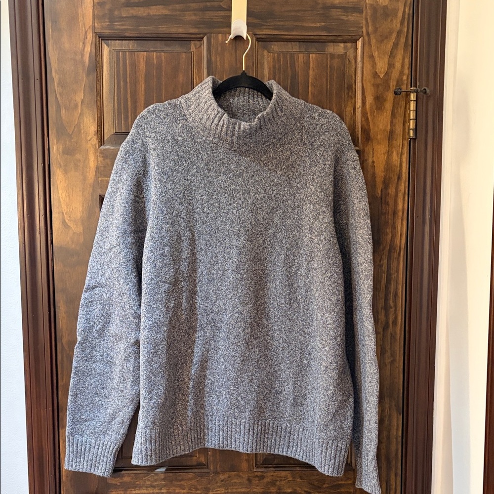 Amazon Essentials Men's Heather Gray Turtleneck Sweater